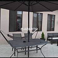 50 ლარი ღამე, ბინა დღიურად