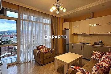 100 ლარი ღამე, ბინა დღიურად
