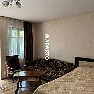 60 ლარი ღამე, ბინა დღიურად