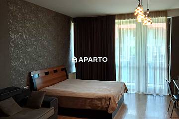 80 ლარი ღამე, ბინა დღიურად