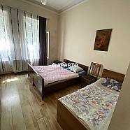 80 ლარი ღამე, ბინა დღიურად