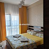 80 ლარი ღამე, ბინა დღიურად