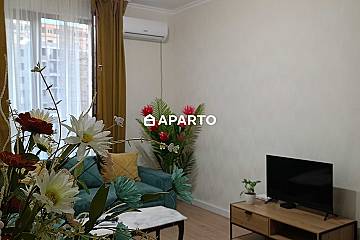 80 ლარი ღამე, ბინა დღიურად