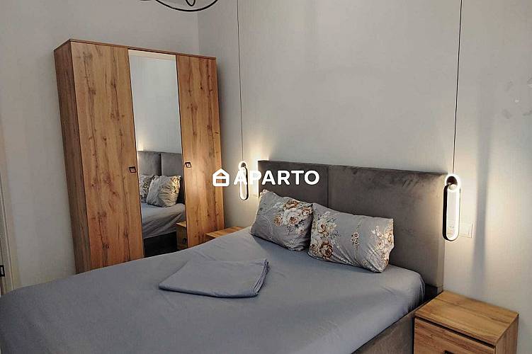 30 ლარი ღამე, ბინა დღიურად