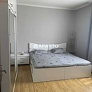 65 ლარი ღამე, ბინა დღიურად