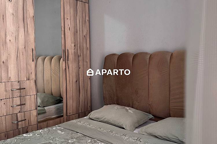 80 ლარი ღამე, ბინა დღიურად