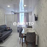 70 ლარი ღამე, ბინა დღიურად