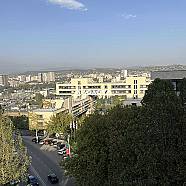 210 ლარი ღამე, ბინა დღიურად