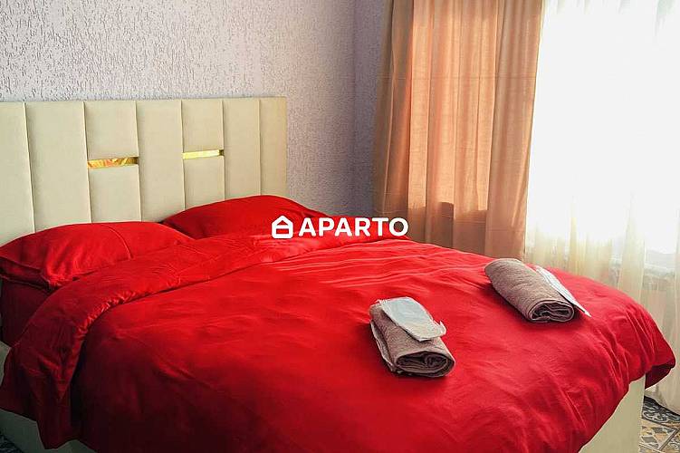 70 ლარი ღამე, ბინა დღიურად