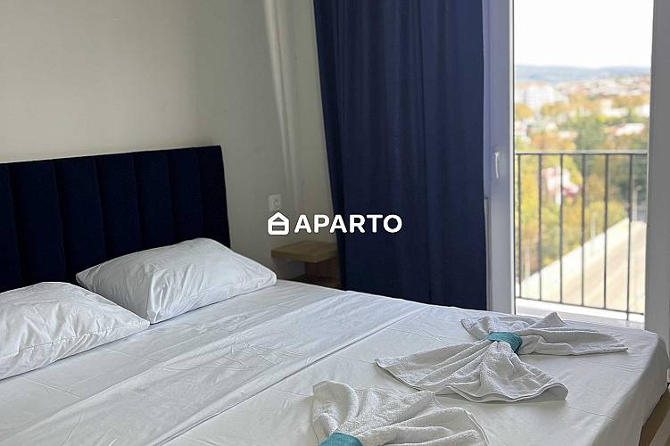 120 ლარი ღამე, ბინა დღიურად