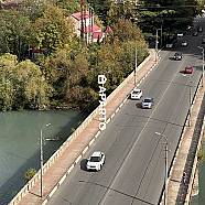 80 ლარი ღამე, ბინა დღიურად