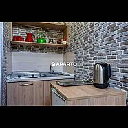 60 ლარი ღამე, ბინა დღიურად