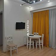 80 ლარი ღამე, ბინა დღიურად