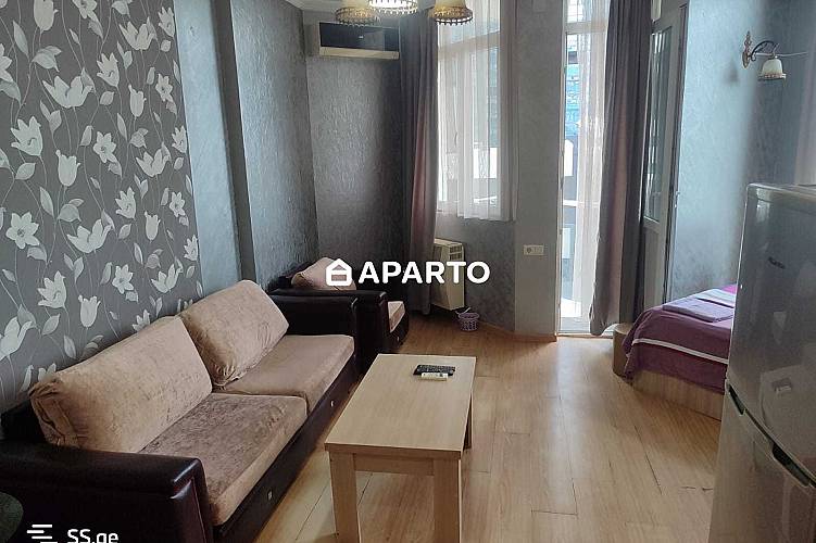 70 ლარი ღამე, ბინა დღიურად