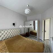 80 ლარი ღამე, ბინა დღიურად