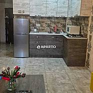 80 ლარი ღამე, ბინა დღიურად