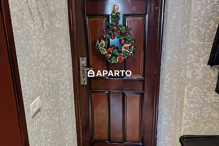 150 ლარი ღამე, ბინა დღიურად