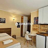 70 ლარი ღამე, ბინა დღიურად