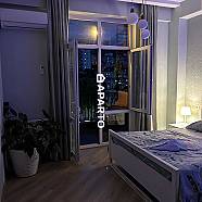 80 ლარი ღამე, ბინა დღიურად