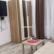 90 ლარი ღამე, ბინა დღიურად