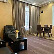 100 ლარი ღამე, ბინა დღიურად