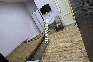 70 ლარი ღამე, ბინა დღიურად