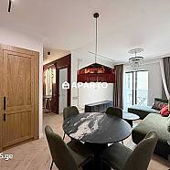 100 ლარი ღამე, ბინა დღიურად