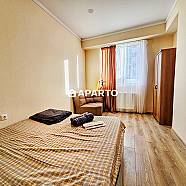 80 ლარი ღამე, ბინა დღიურად