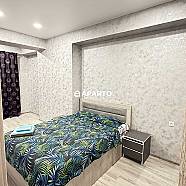 50 ლარი ღამე, ბინა დღიურად