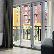 120 ლარი ღამე, ბინა დღიურად