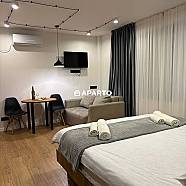 100 ლარი ღამე, ბინა დღიურად