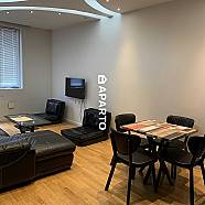 70 ლარი ღამე, ბინა დღიურად