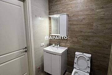 180 ლარი ღამე, ბინა დღიურად