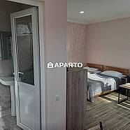 70 ლარი ღამე, ბინა დღიურად