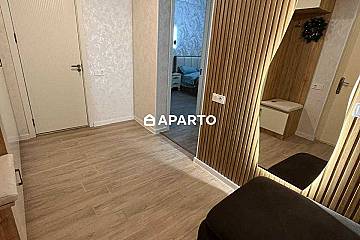 70 ლარი ღამე, ბინა დღიურად