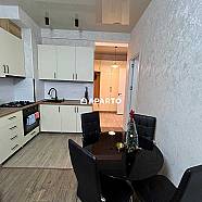 70 ლარი ღამე, ბინა დღიურად