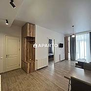 180 ლარი ღამე, ბინა დღიურად