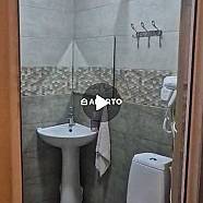 80 ლარი ღამე, ბინა დღიურად