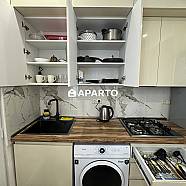 70 ლარი ღამე, ბინა დღიურად