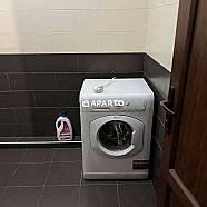 100 ლარი ღამე, ბინა დღიურად