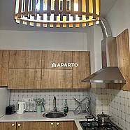 80 ლარი ღამე, ბინა დღიურად