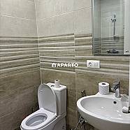 80 ლარი ღამე, ბინა დღიურად