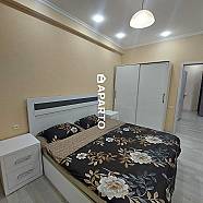 90 ლარი ღამე, ბინა დღიურად