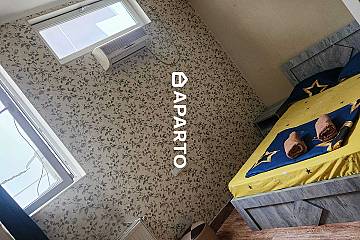 80 ლარი ღამე, ბინა დღიურად