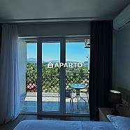 49 ლარი ღამე, ბინა დღიურად