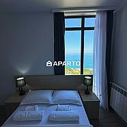 54 ლარი ღამე, ბინა დღიურად