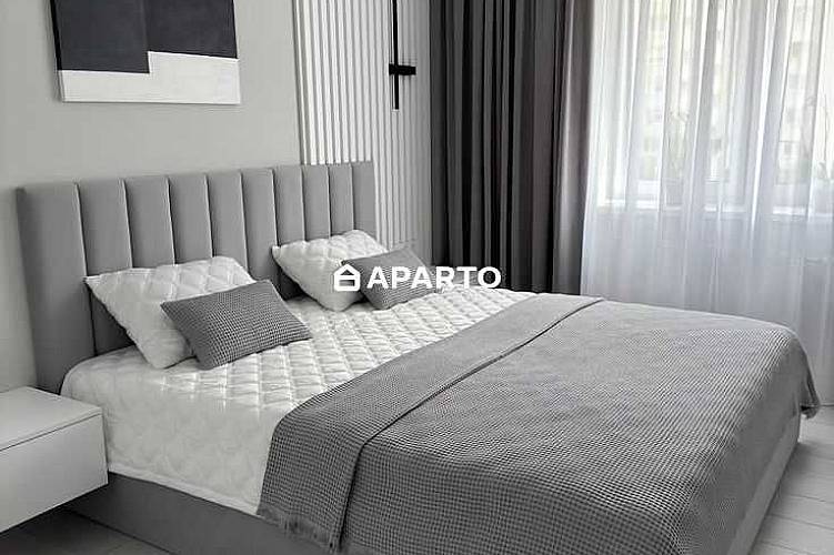 50 ლარი ღამე, ბინა დღიურად