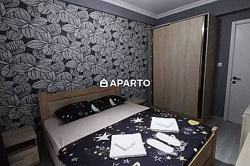 50 ლარი ღამე, ბინა დღიურად