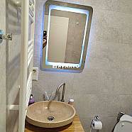 50 ლარი ღამე, ბინა დღიურად