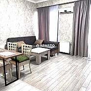 80 ლარი ღამე, ბინა დღიურად